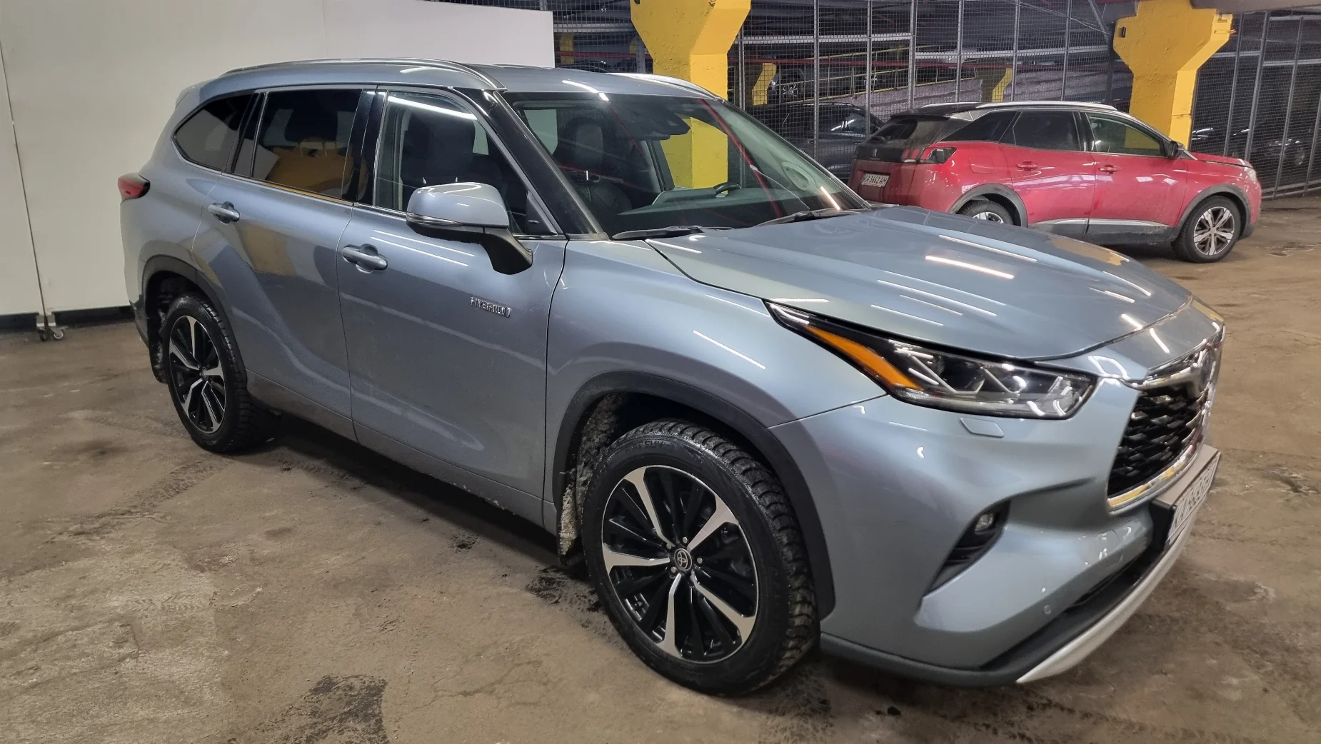 Toyota Highlander photo